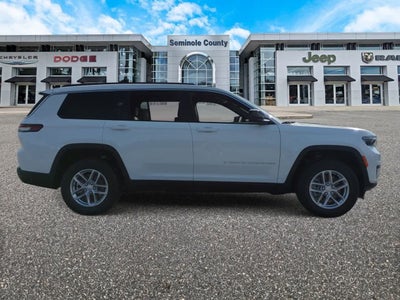 2025 Jeep Grand Cherokee GRAND CHEROKEE L LAREDO 4X2