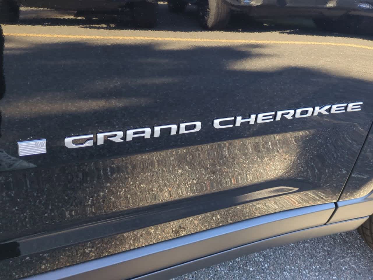 2025 Jeep Grand Cherokee GRAND CHEROKEE L LAREDO 4X2