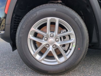 2025 Jeep Grand Cherokee GRAND CHEROKEE L LAREDO 4X2