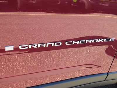 2025 Jeep Grand Cherokee GRAND CHEROKEE L LAREDO 4X2