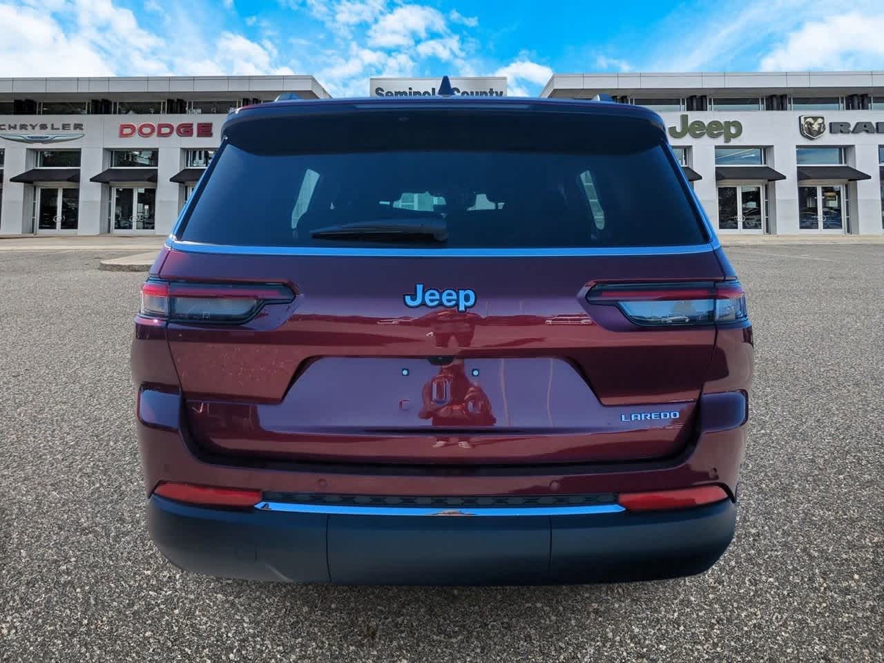 2025 Jeep Grand Cherokee GRAND CHEROKEE L LAREDO 4X2