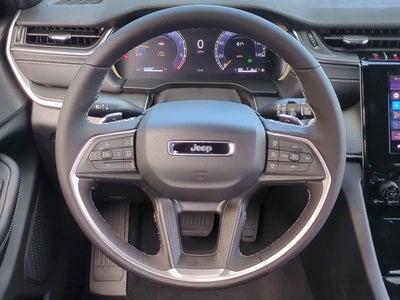 2025 Jeep Grand Cherokee GRAND CHEROKEE L LAREDO 4X2