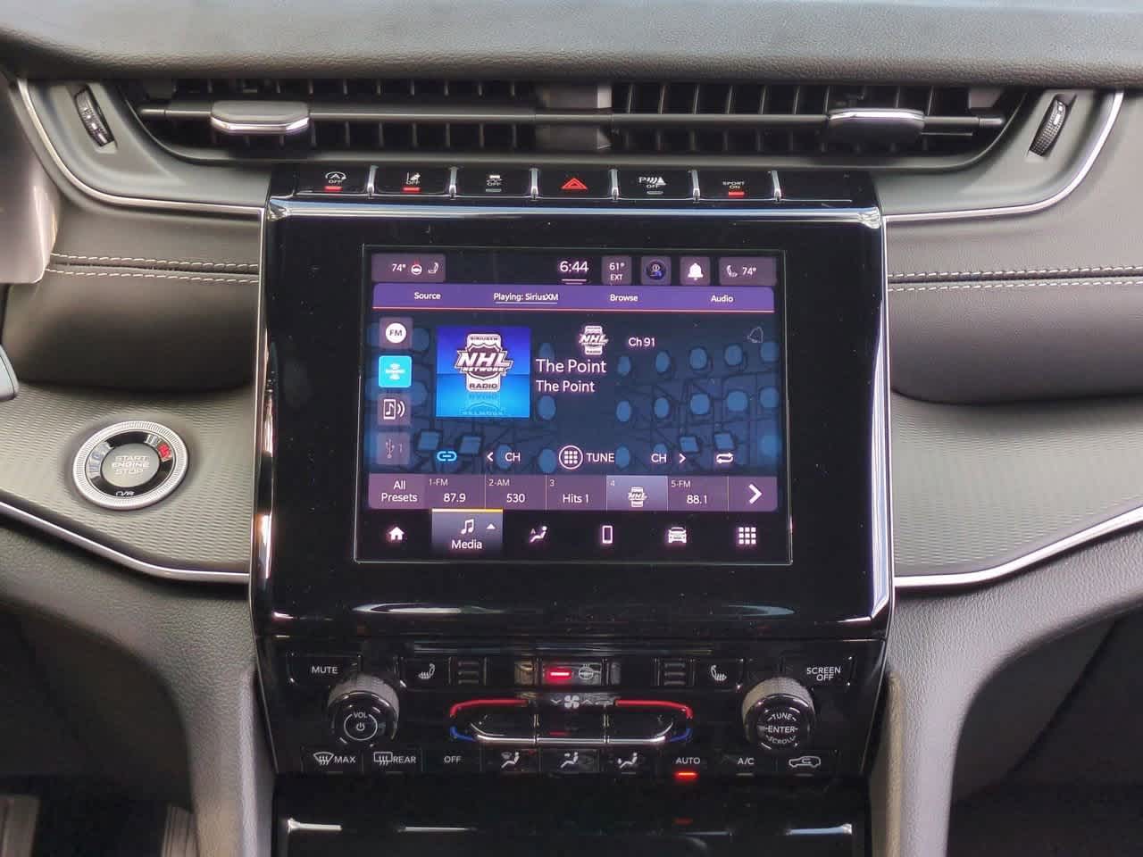 2025 Jeep Grand Cherokee GRAND CHEROKEE L LAREDO 4X2