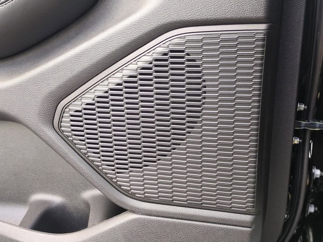 2025 Jeep Grand Cherokee GRAND CHEROKEE L LAREDO 4X2