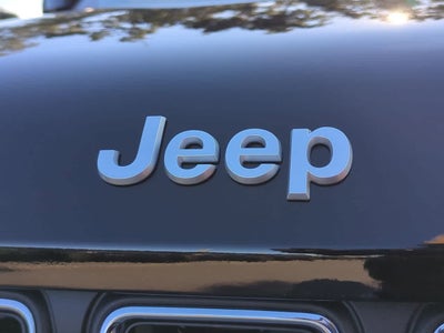 2025 Jeep Grand Cherokee GRAND CHEROKEE L LAREDO 4X2