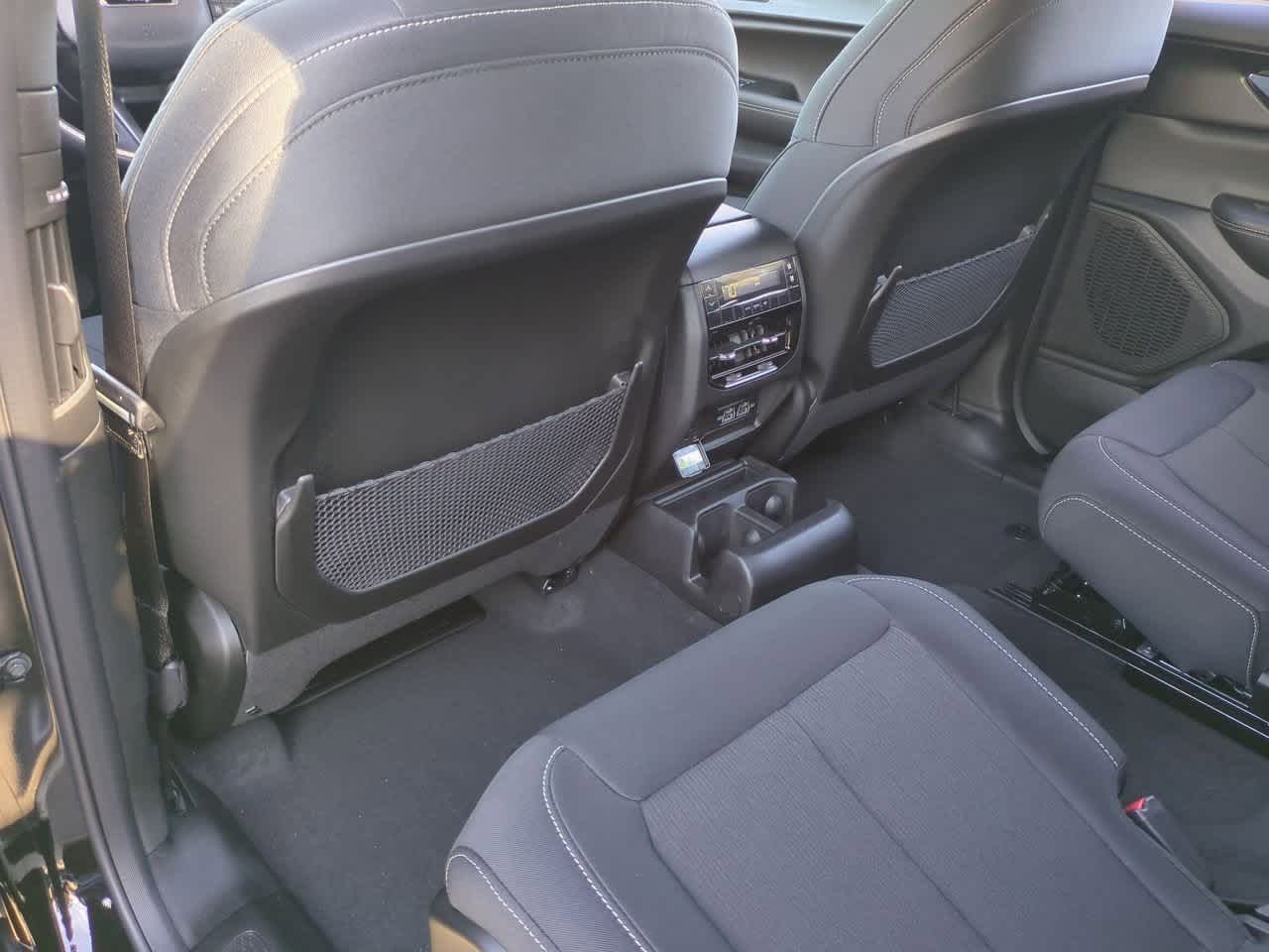 2025 Jeep Grand Cherokee GRAND CHEROKEE L LAREDO 4X2