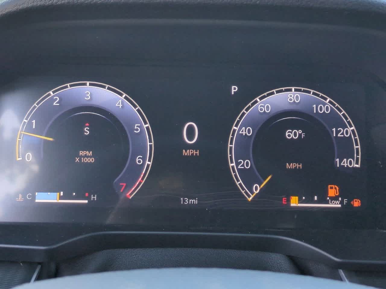 2025 Jeep Grand Cherokee GRAND CHEROKEE L LAREDO 4X2