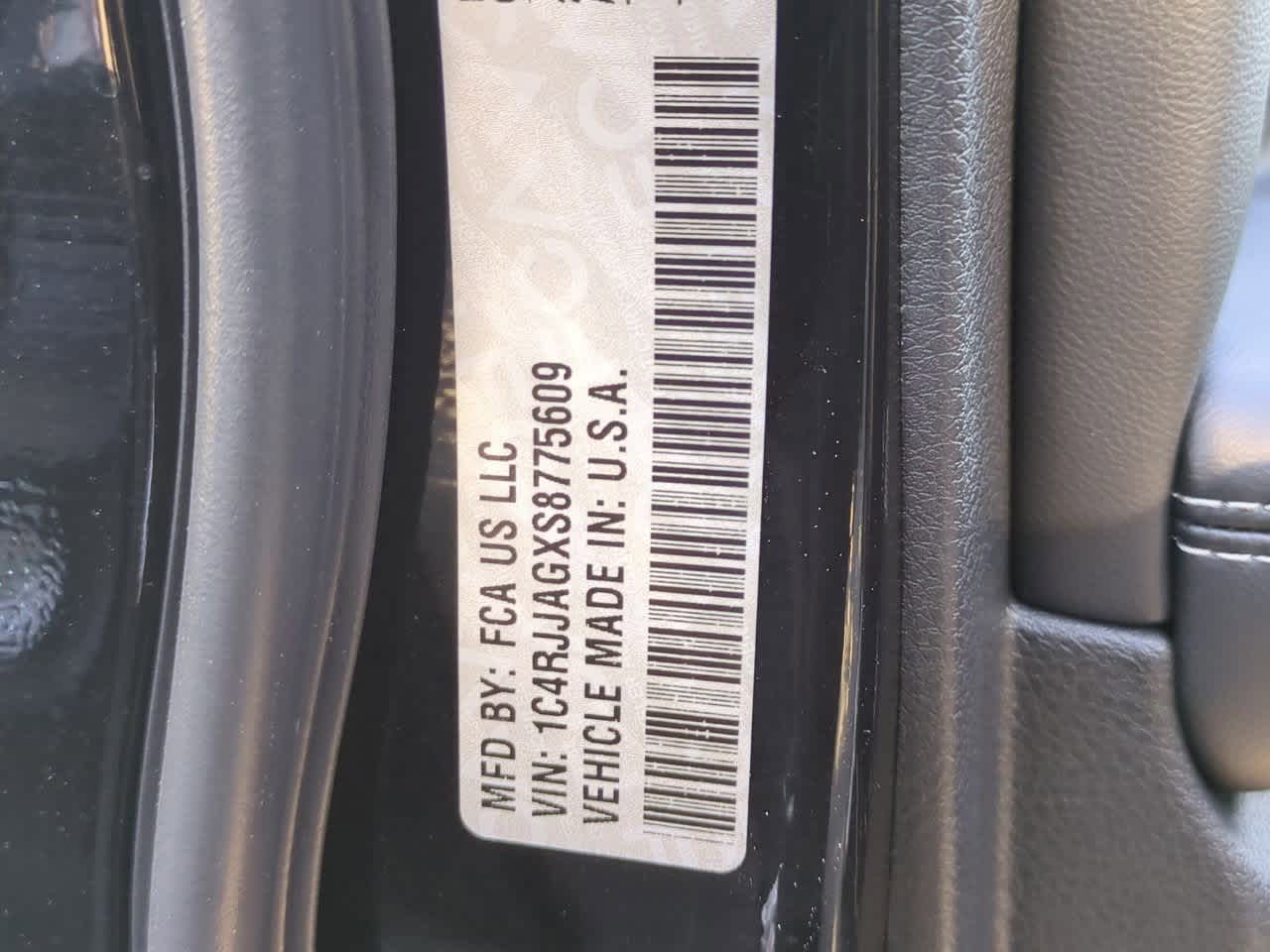 2025 Jeep Grand Cherokee GRAND CHEROKEE L LAREDO 4X2