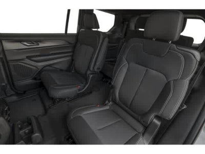 2025 Jeep Grand Cherokee L Laredo 4x4