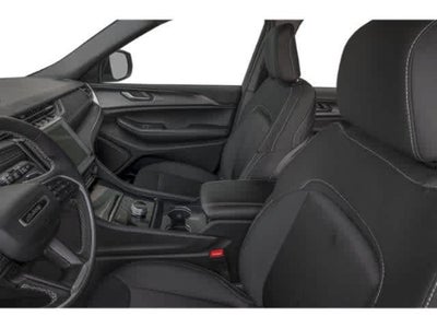 2025 Jeep Grand Cherokee L Laredo 4x4