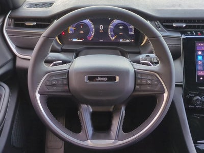 2025 Jeep Grand Cherokee GRAND CHEROKEE L LAREDO X 4X4