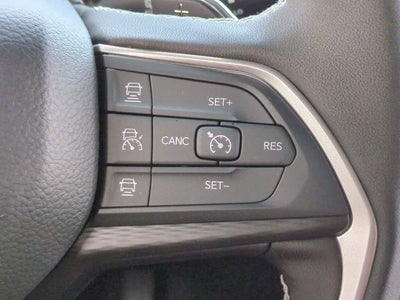 2025 Jeep Grand Cherokee GRAND CHEROKEE L LAREDO X 4X4