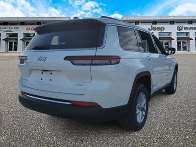 2025 Jeep Grand Cherokee GRAND CHEROKEE L LAREDO X 4X4