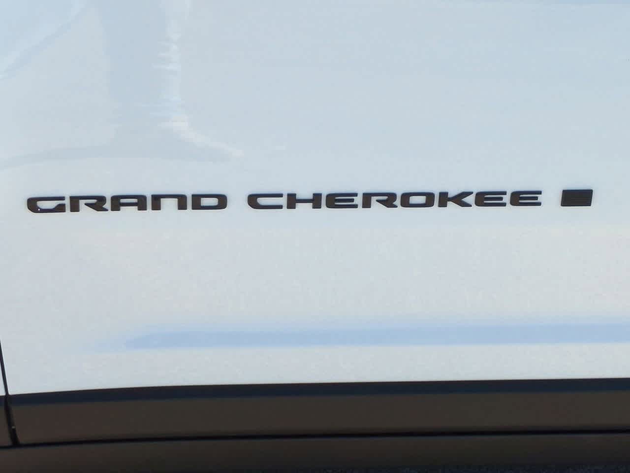 2025 Jeep Grand Cherokee GRAND CHEROKEE L ALTITUDE X 4X4