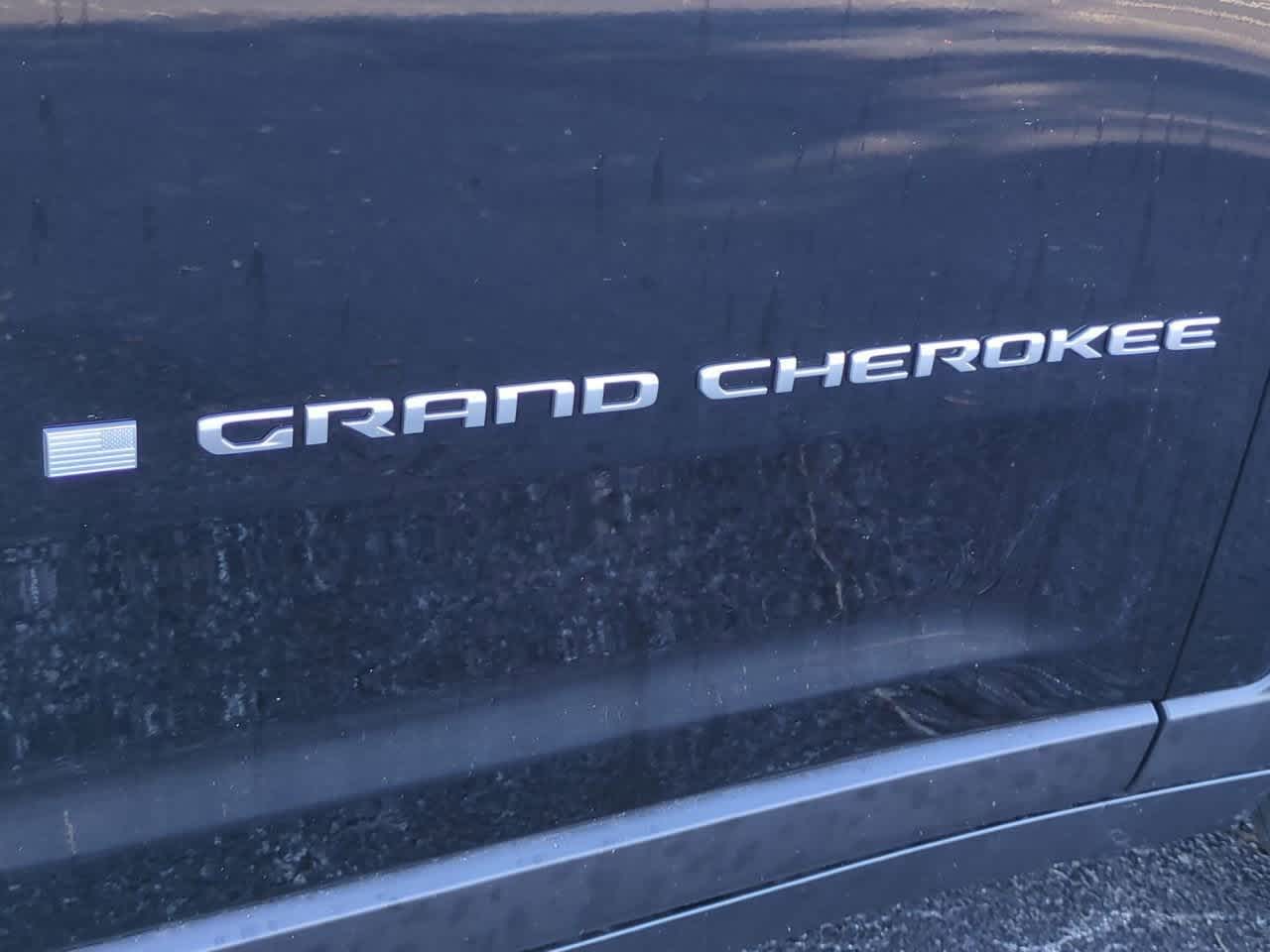 2025 Jeep Grand Cherokee GRAND CHEROKEE L LAREDO X 4X4