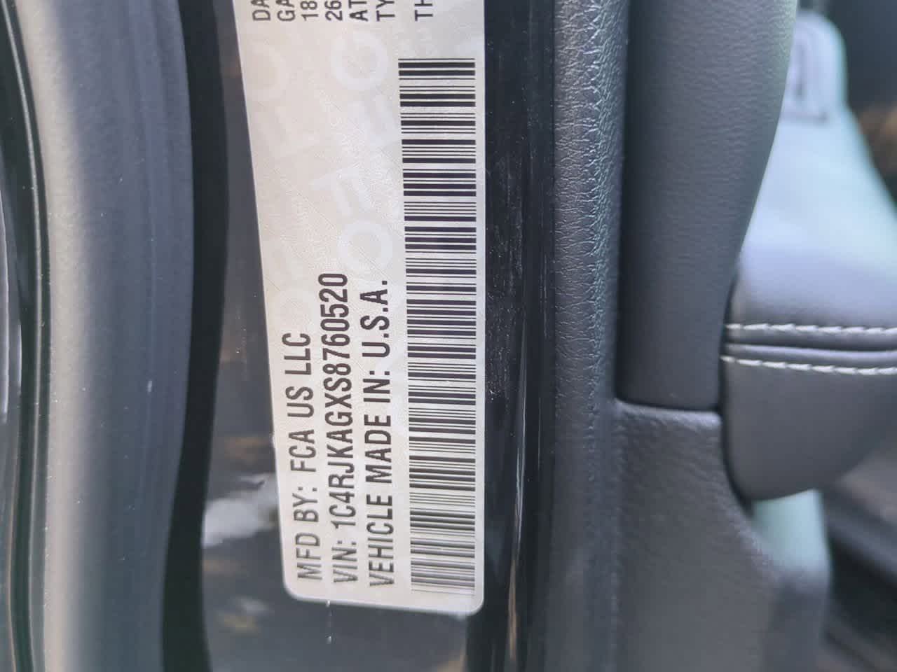 2025 Jeep Grand Cherokee GRAND CHEROKEE L LAREDO X 4X4