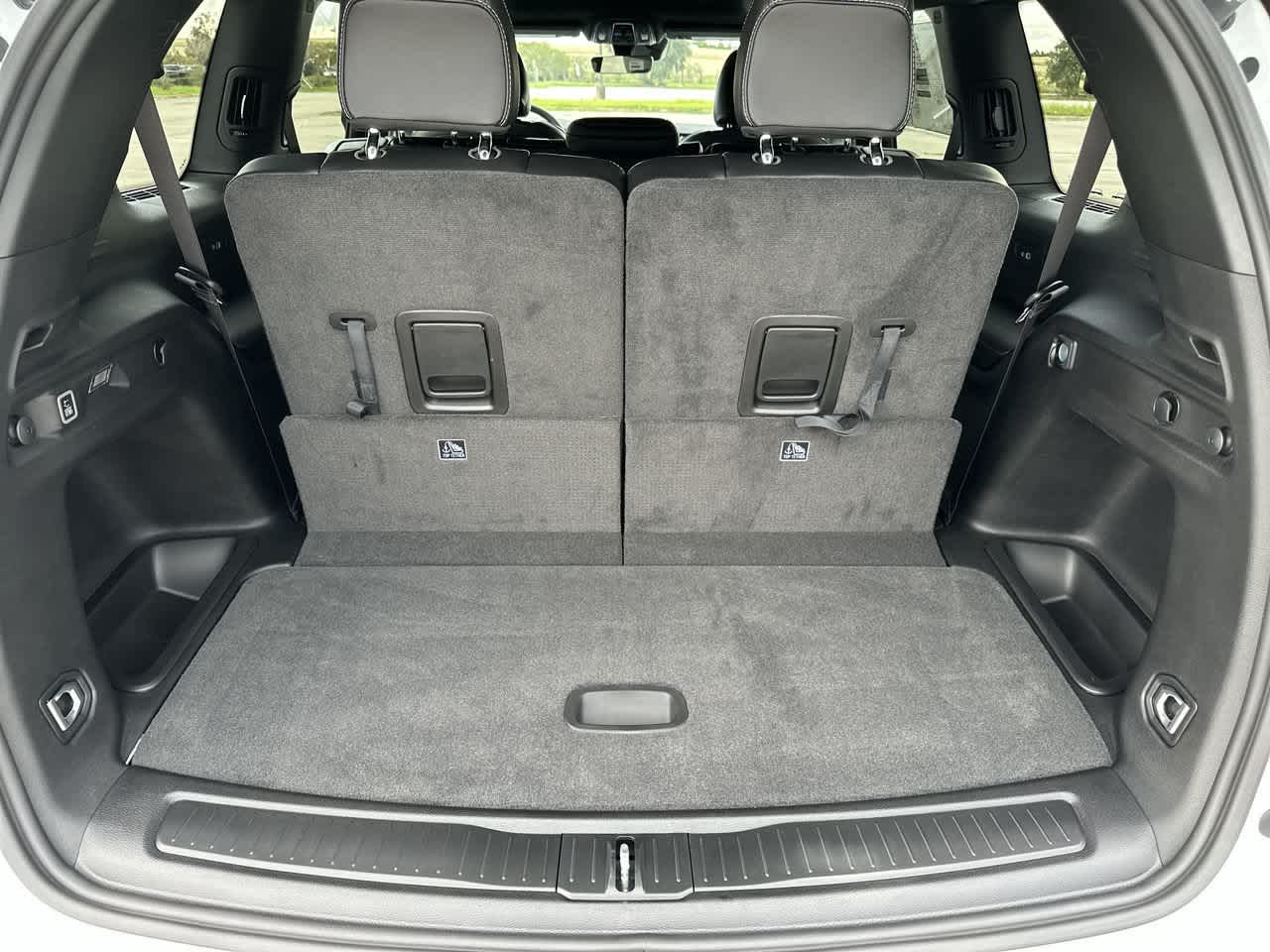2027 Jeep Grand Cherokee GRAND CHEROKEE L LAREDO ALTITUDE 4X4