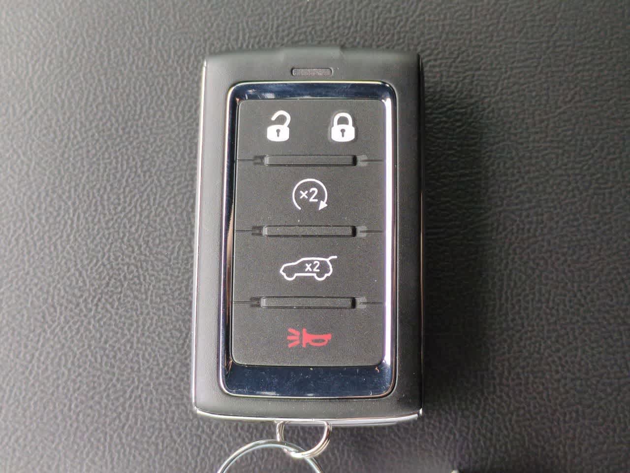 2026 Jeep Grand Cherokee GRAND CHEROKEE L LAREDO ALTITUDE 4X4