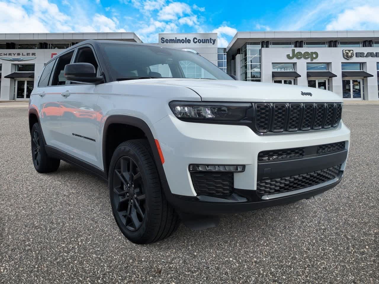 2025 Jeep Grand Cherokee GRAND CHEROKEE L LIMITED 4X4