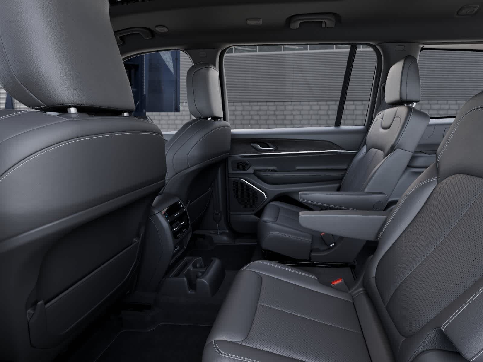 2026 Jeep Grand Cherokee GRAND CHEROKEE L LIMITED RESERVE 4X4