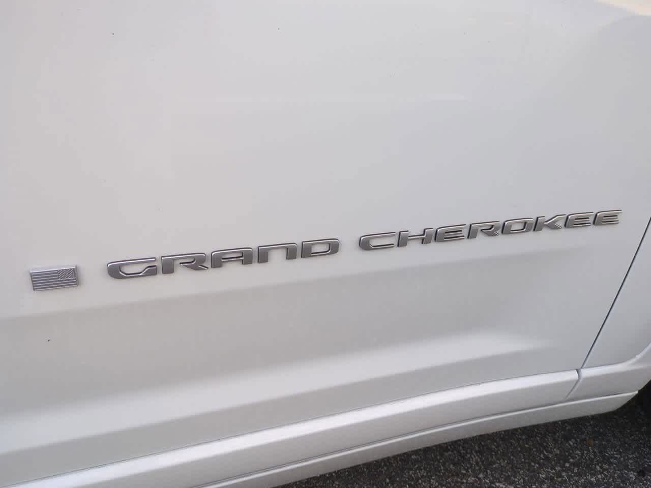 2025 Jeep Grand Cherokee GRAND CHEROKEE L OVERLAND 4X4
