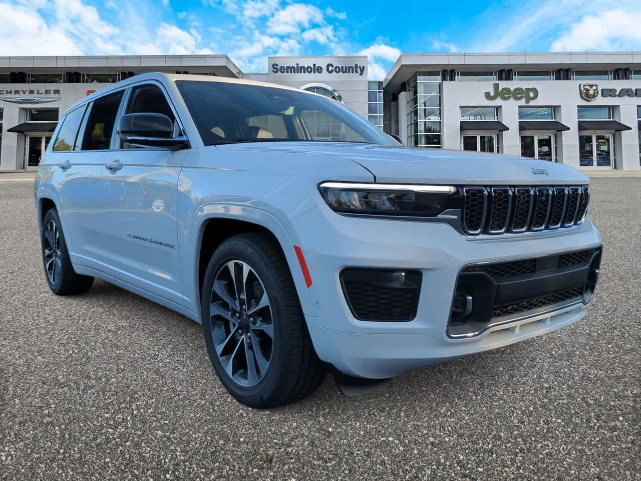 2025 Jeep Grand Cherokee GRAND CHEROKEE L OVERLAND 4X4