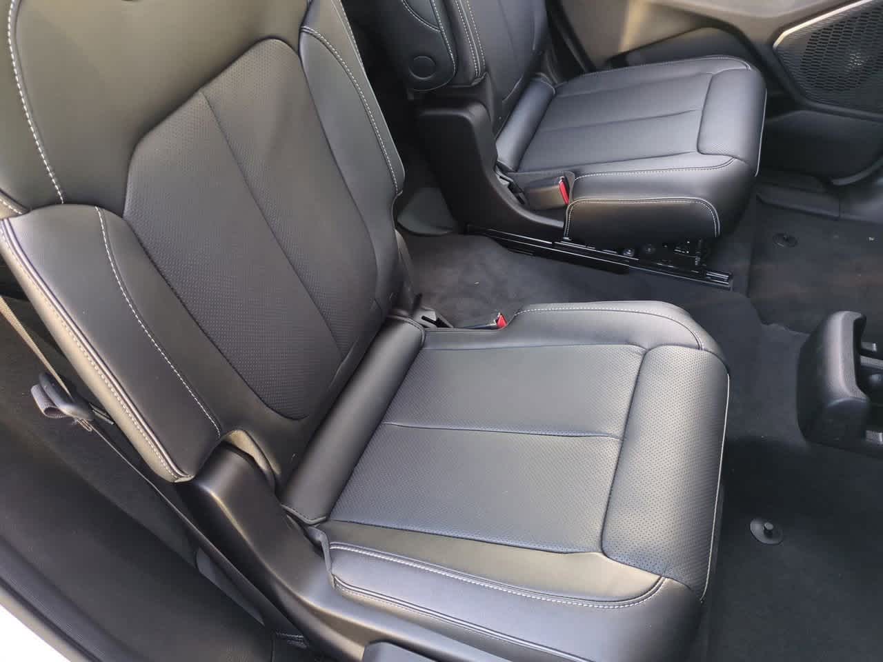 2025 Jeep Grand Cherokee GRAND CHEROKEE L OVERLAND 4X4