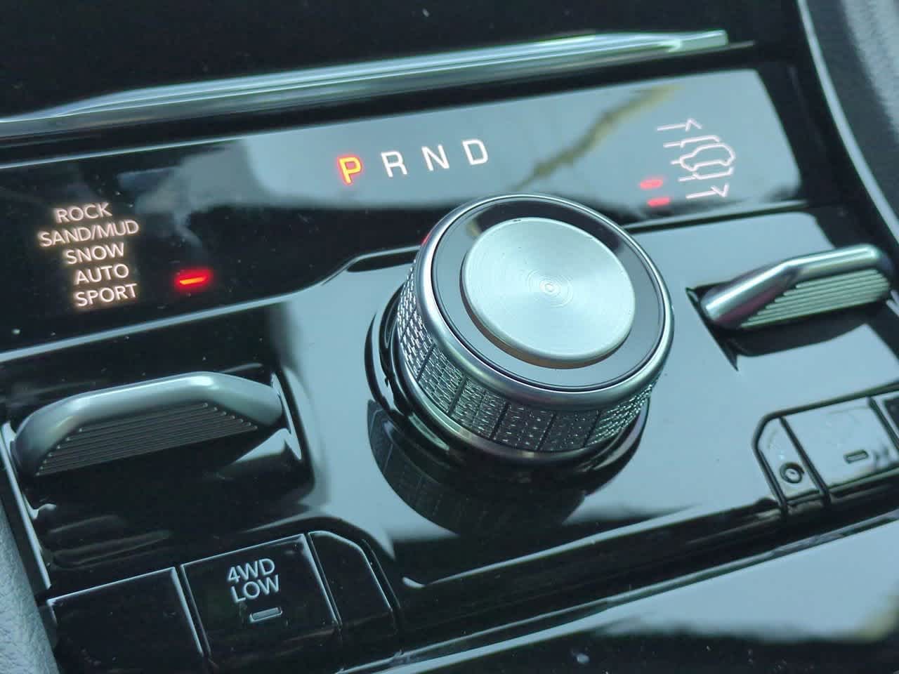 2025 Jeep Grand Cherokee GRAND CHEROKEE L OVERLAND 4X4