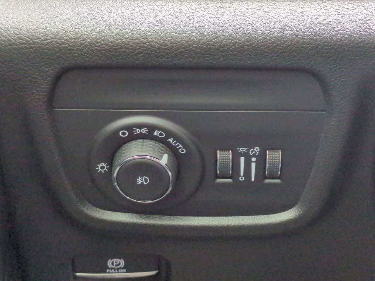 2025 Jeep Grand Cherokee L Summit 4x4