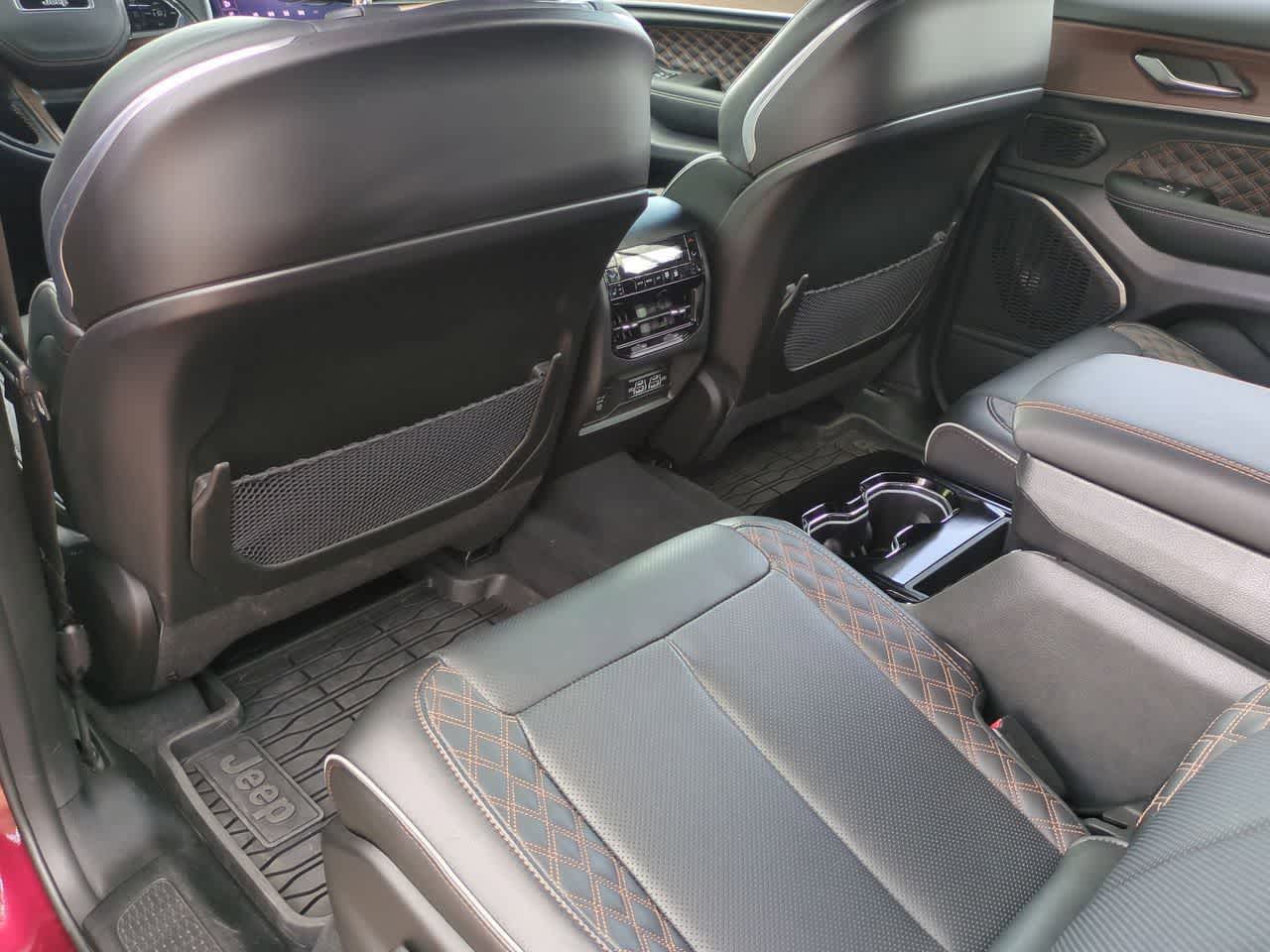 2025 Jeep Grand Cherokee L Summit 4x4