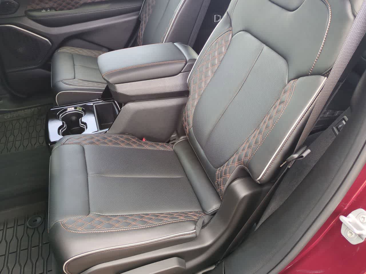 2025 Jeep Grand Cherokee L Summit 4x4