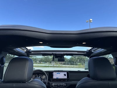 2027 Jeep Wrangler WRANGLER 4-DOOR RUBICON X