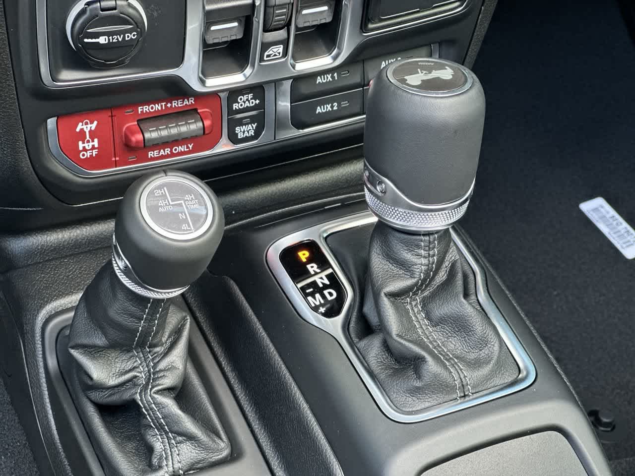 2027 Jeep Wrangler WRANGLER 4-DOOR RUBICON X