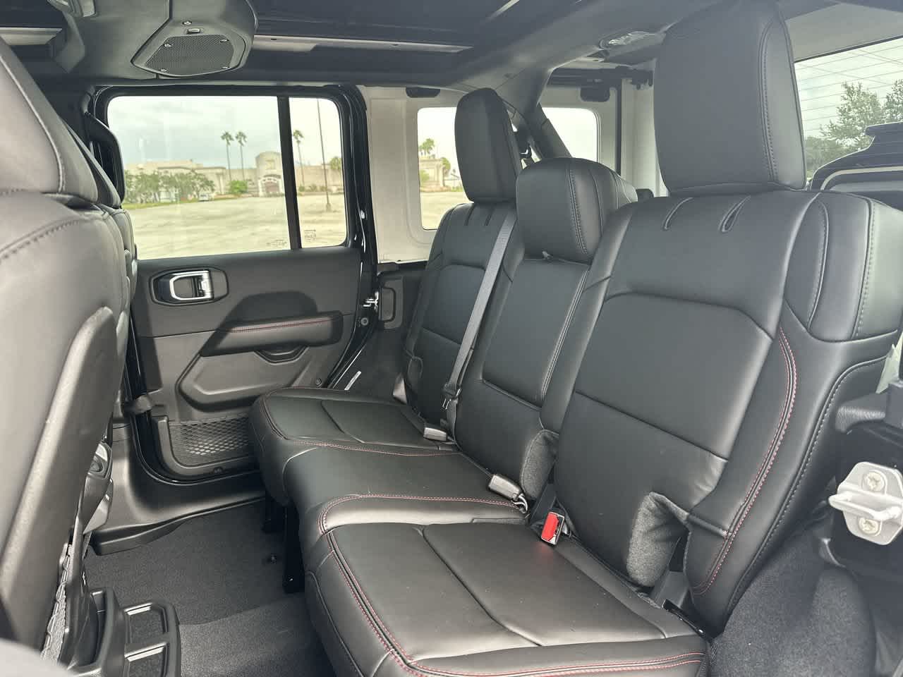 2027 Jeep Wrangler WRANGLER 4-DOOR RUBICON X