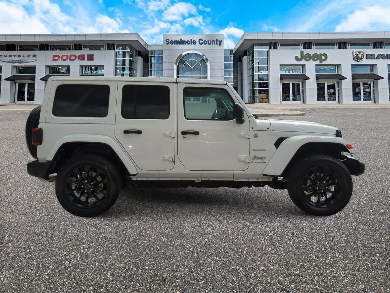 2024 Jeep Wrangler 4xe Sahara