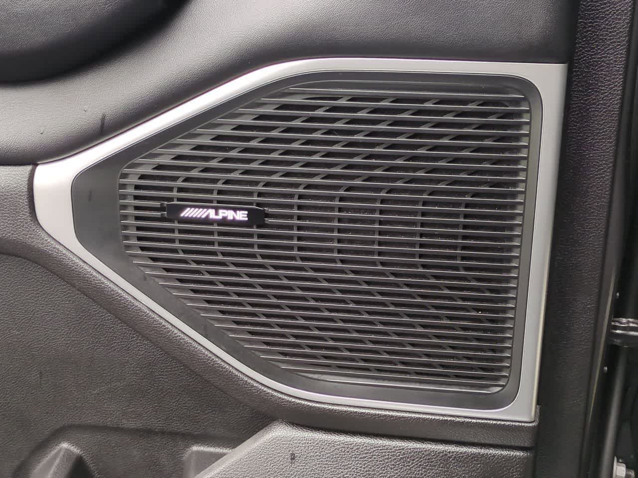 2024 Jeep Wagoneer L Series II 4x2