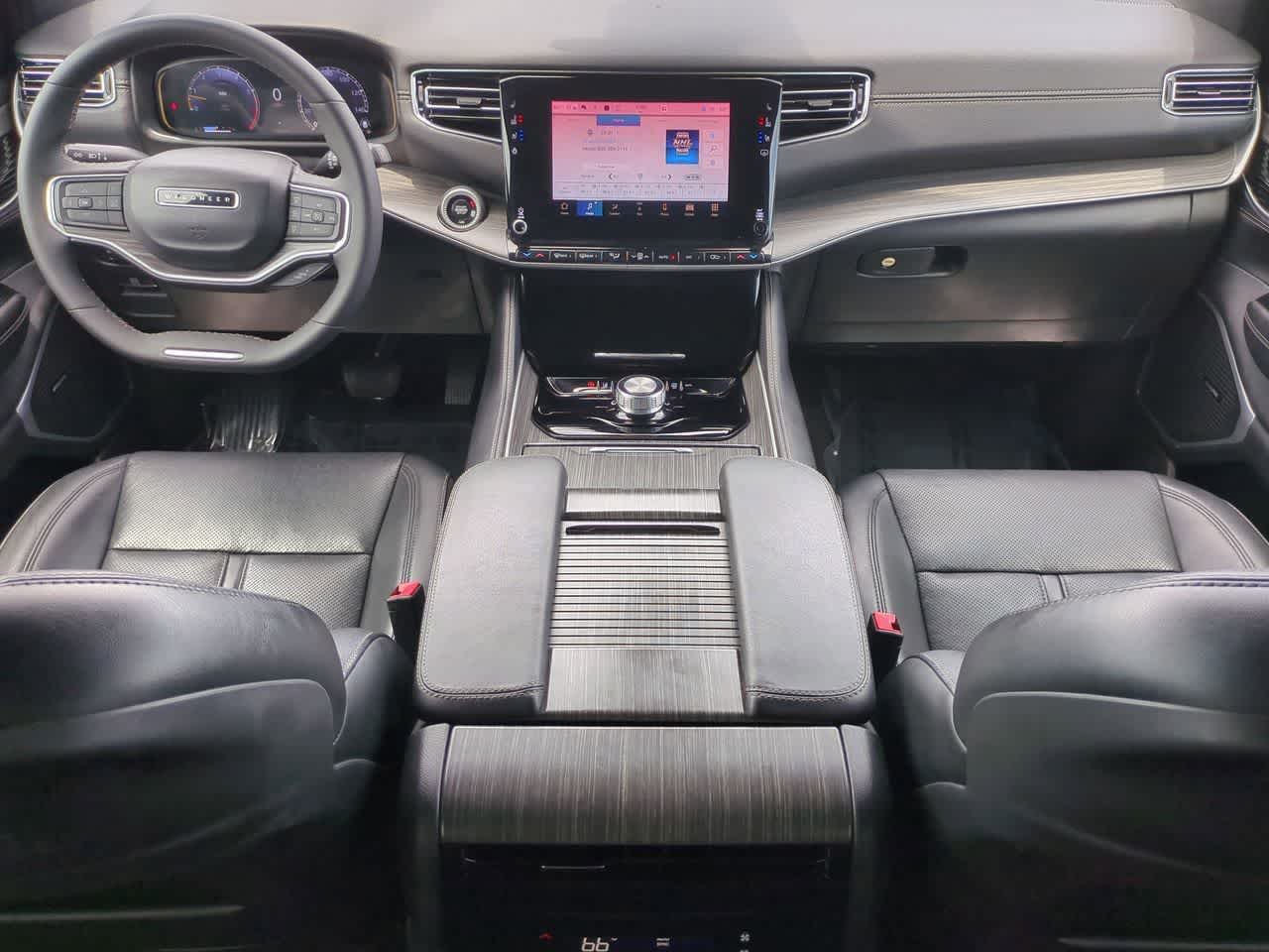 2024 Jeep Wagoneer Series II 4x2