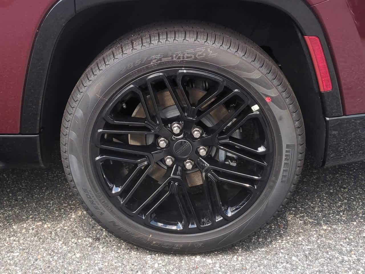 2025 Jeep Wagoneer WAGONEER CARBIDE 4X4