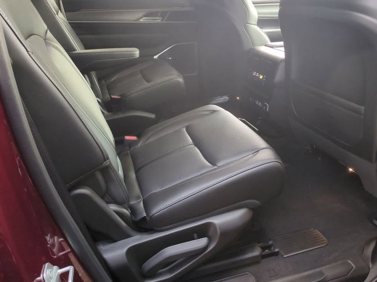 2025 Jeep Wagoneer WAGONEER CARBIDE 4X4