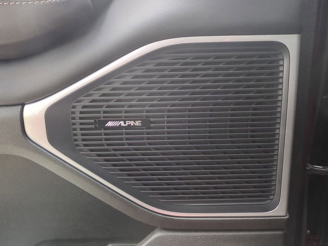 2025 Jeep Wagoneer WAGONEER CARBIDE 4X4