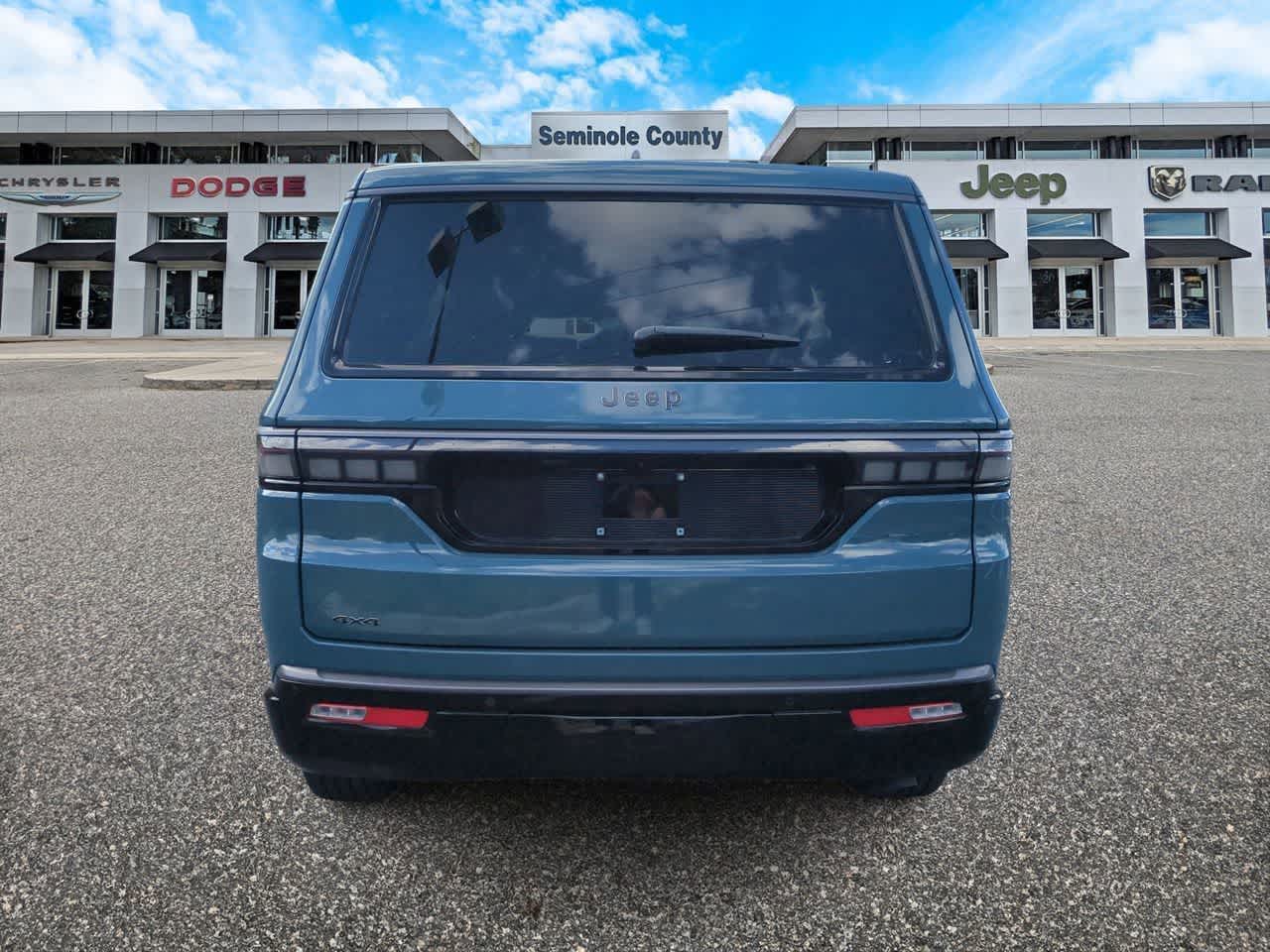 2026 Jeep Grand Wagoneer GRAND WAGONEER LIMITED ALTITUDE 4X4