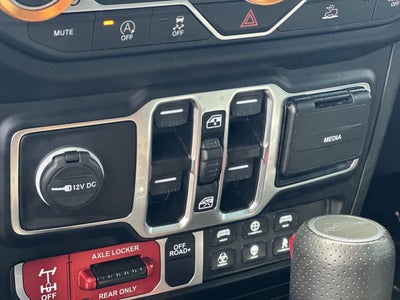 2023 Jeep Gladiator Mojave 4x4