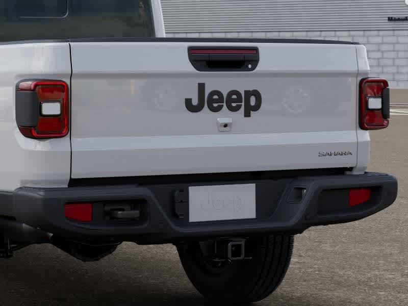 2026 Jeep Gladiator GLADIATOR SAHARA 4X4