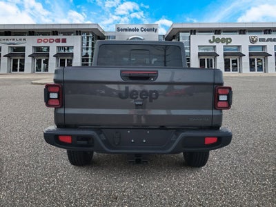 2026 Jeep Gladiator GLADIATOR SAHARA 4X4