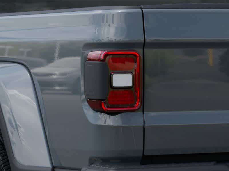 2026 Jeep Gladiator GLADIATOR SAHARA 4X4