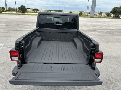 2026 Jeep Gladiator GLADIATOR SPORT 4X4