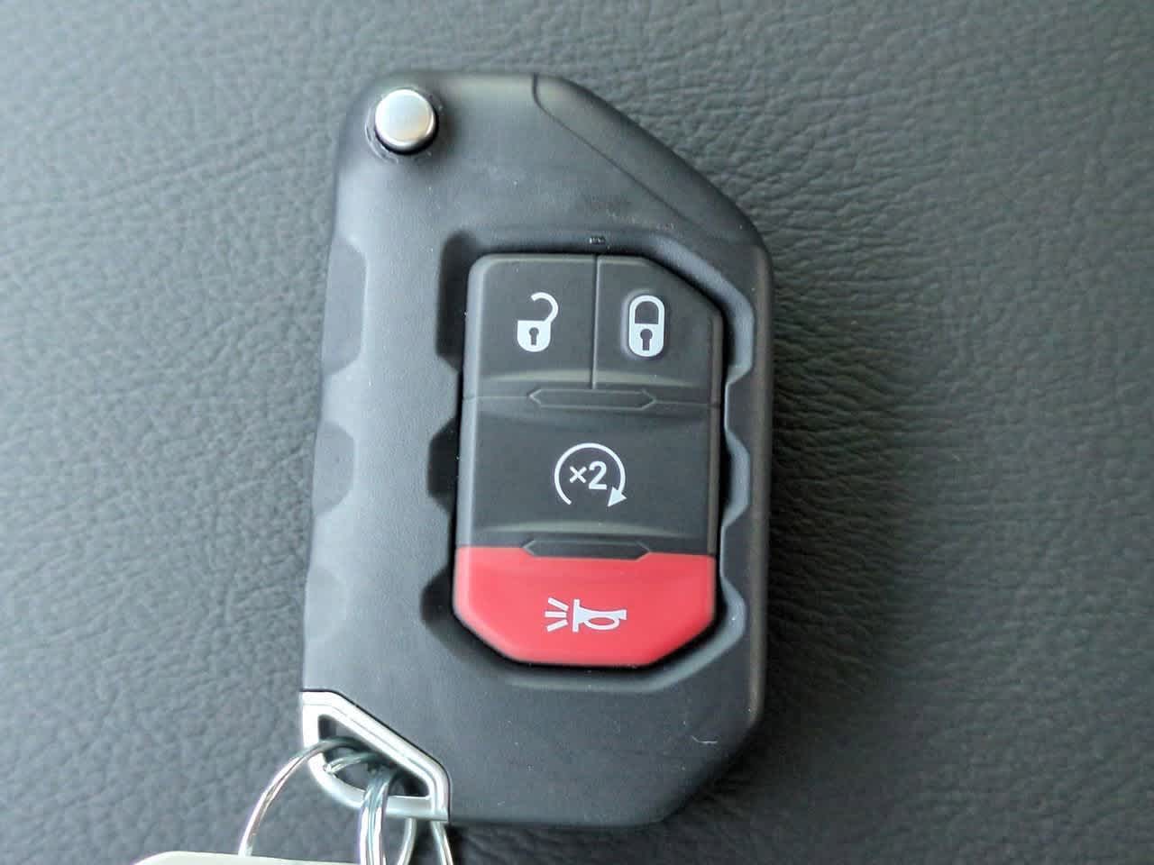 2025 Jeep Gladiator GLADIATOR RUBICON X 4X4