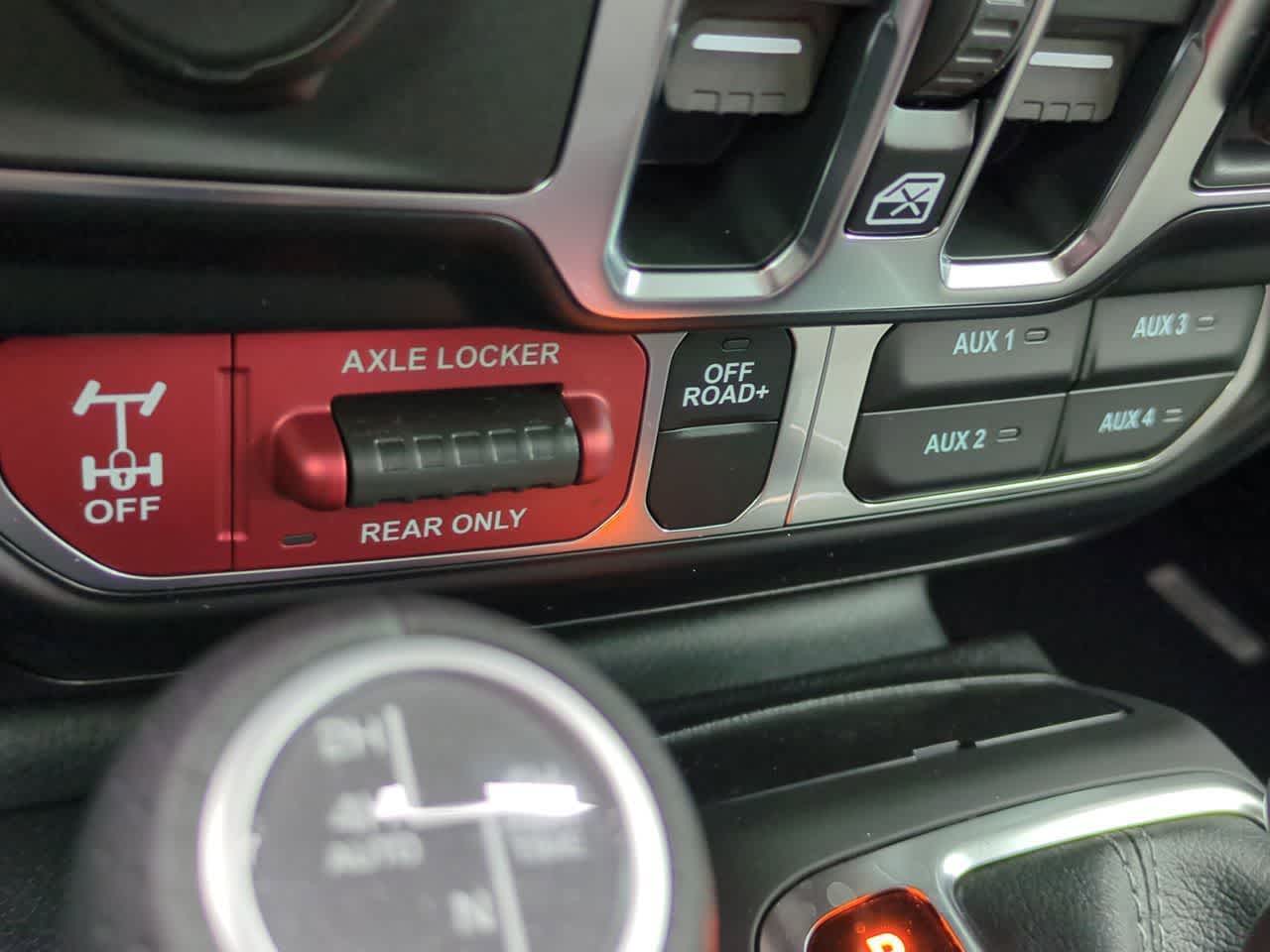 2026 Jeep Gladiator GLADIATOR MOJAVE X 4X4