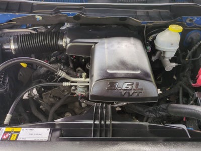 2024 RAM 1500 Classic Warlock Crew Cab 4x2 5'7' Box