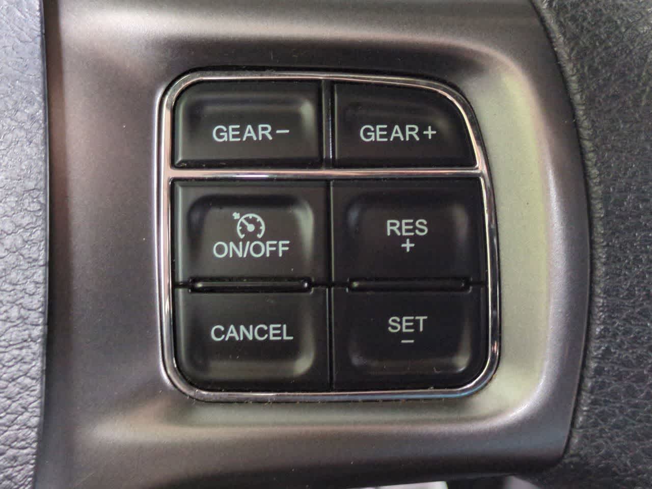 2024 RAM 1500 Classic Warlock Crew Cab 4x2 5'7' Box